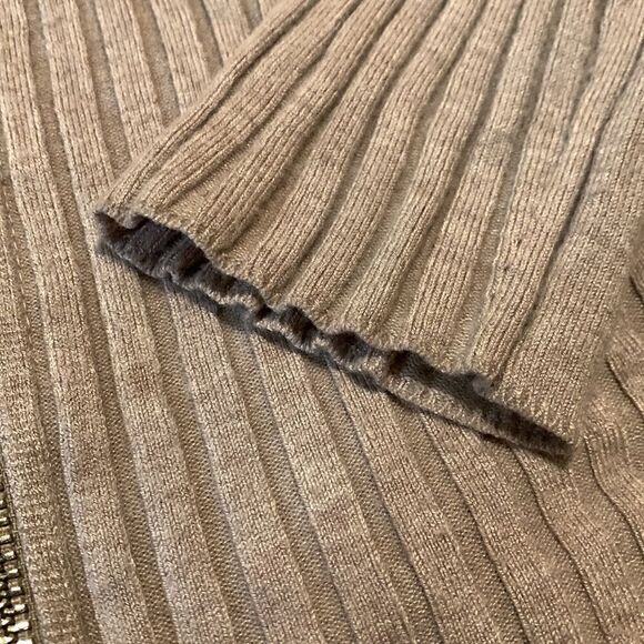 EXPRESS, long sleeve zip up sweater top, great condition, poly/rayon/spandex, S - Picture 4 of 12